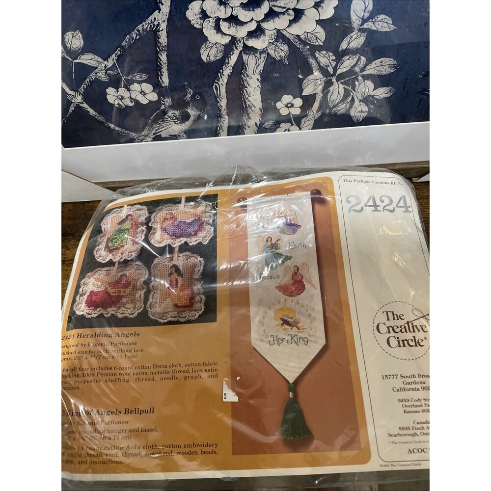 The Creative Circle 2424 Collection Counted Cross Stitch Kit 1984 Vintage Angels